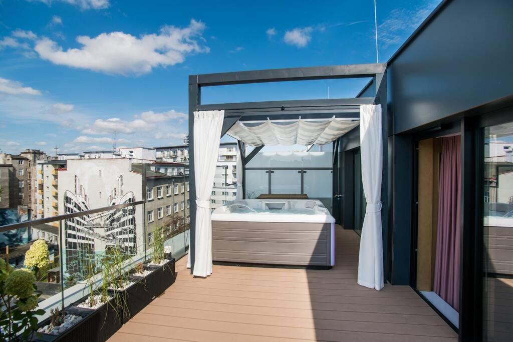 Luksusowy Penthouse Z Jacuzzi I Widokiem Na Morze Apartment Gdynia Exterior foto